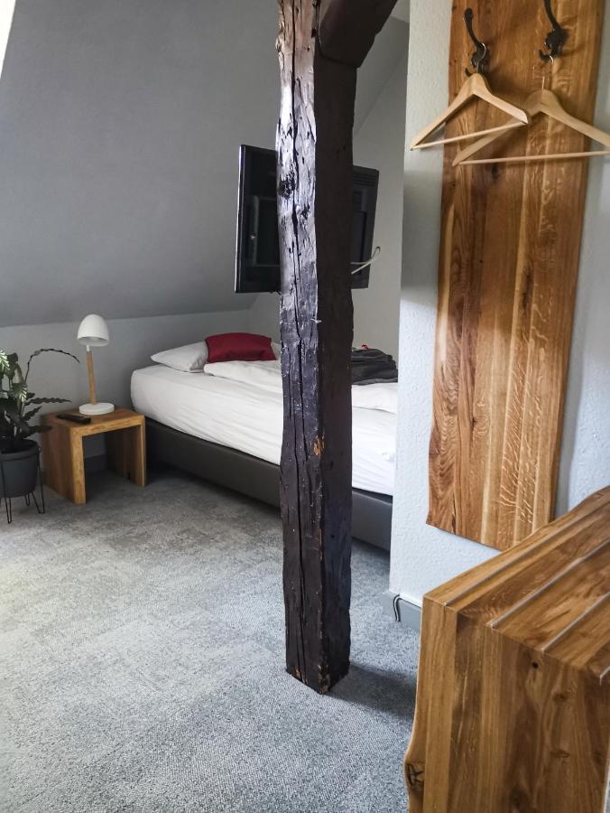 Kontraste Hotel นอยมึนสเตอร์ ภายนอก รูปภาพ